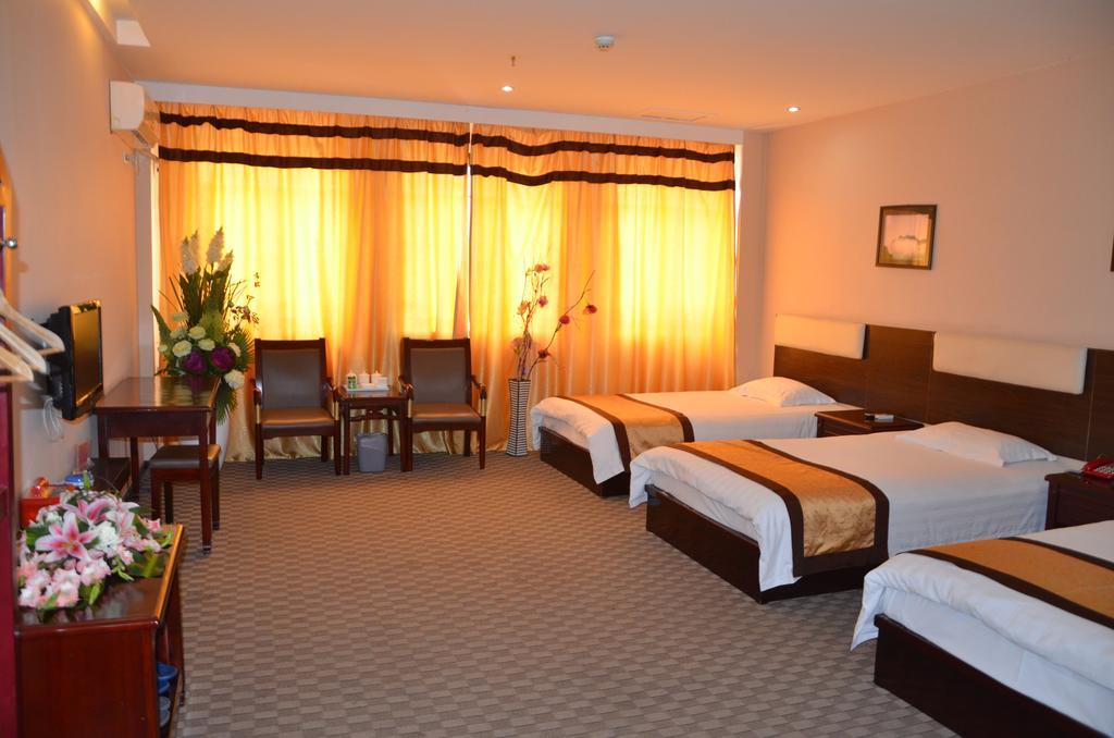 Wudangshan Yinjie Holiday Hotel Danjiangkou Rom bilde